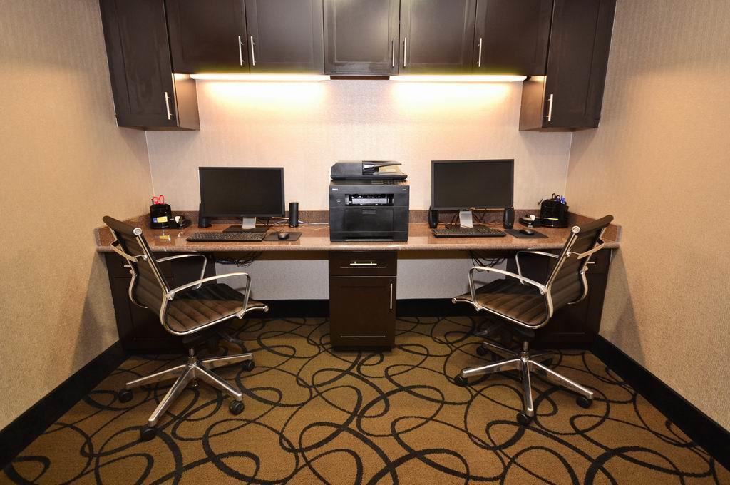 Best Western Plus Classic Inn And Suites Center Udogodnienia zdjęcie