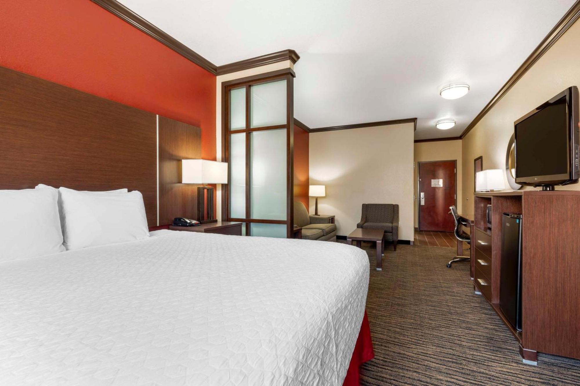 Best Western Plus Classic Inn And Suites Center Zewnętrze zdjęcie